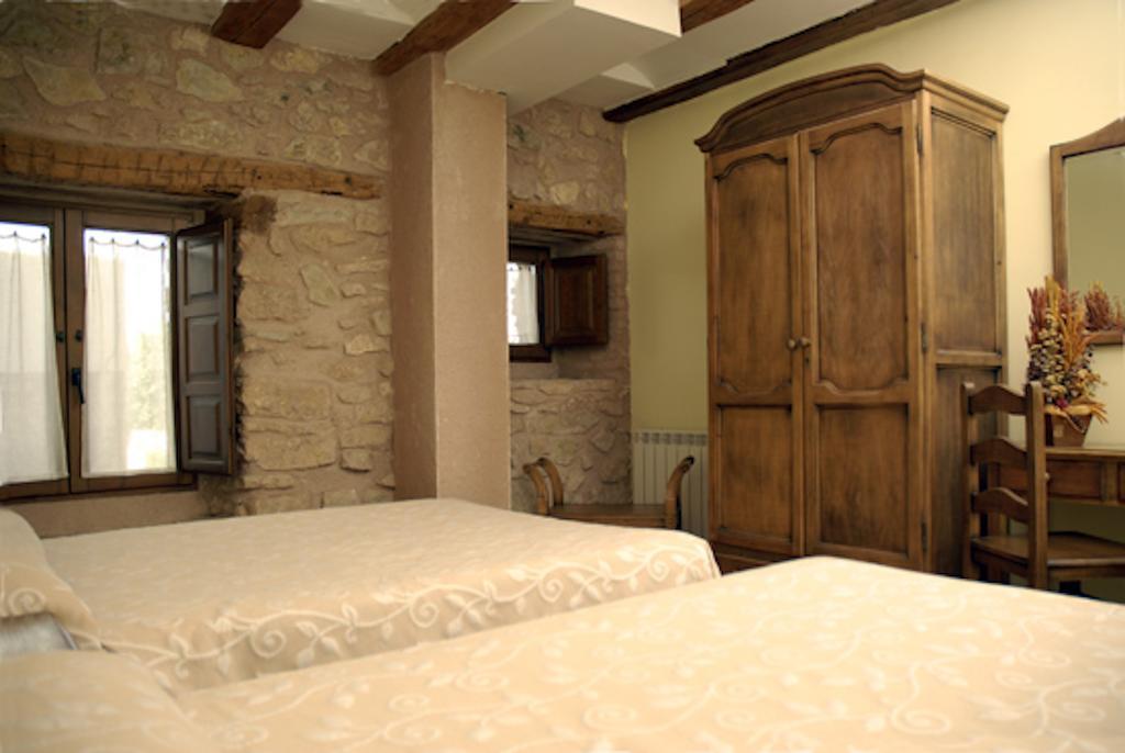 Parador De Santa Rita Molina de Aragon Exterior foto